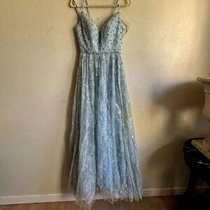 Modessa Couture Dress size 6